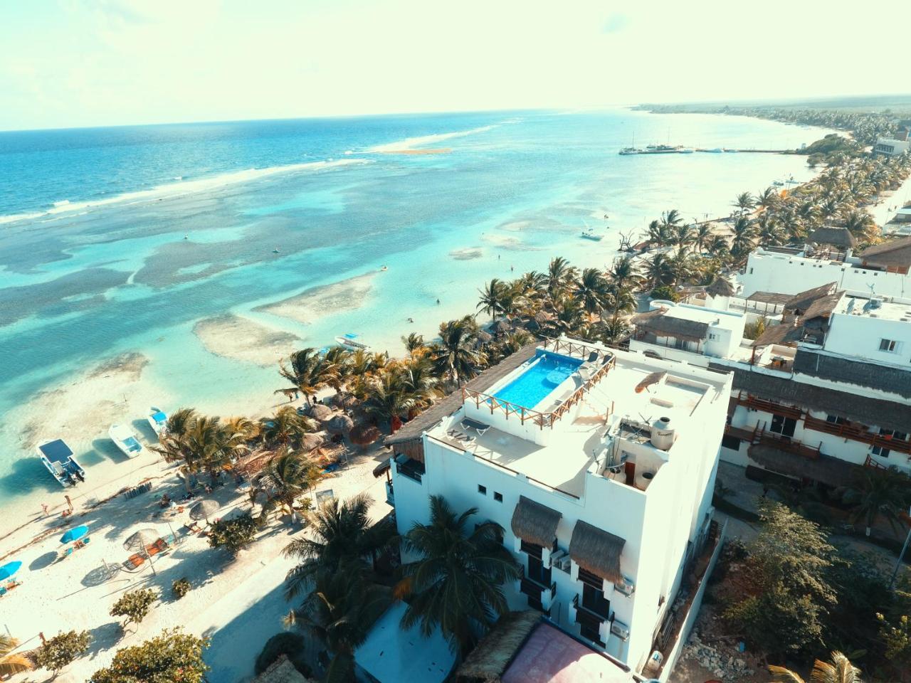Hotel Blue Reef Frente Al Mar Mahahual Exterior photo
